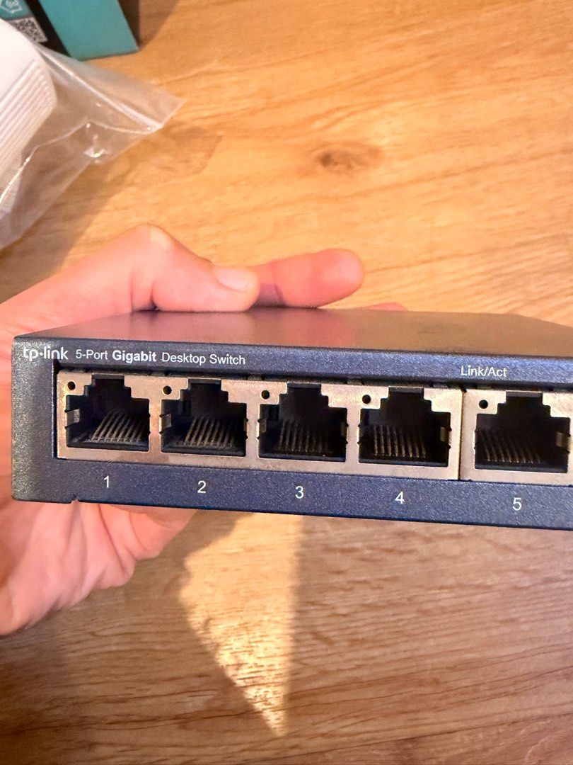 TP-Link 5-Port Gigabit Desktop Switch451898003508449282