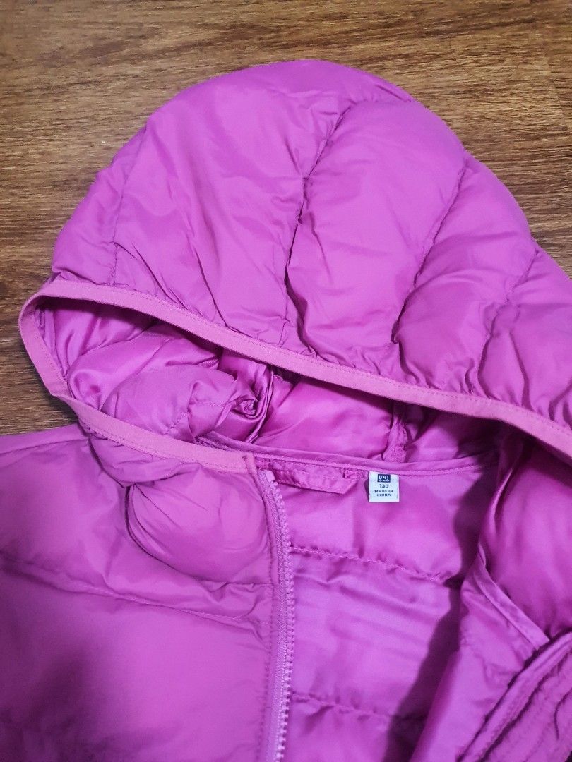 Uniqlo Jacket (Kategori: 8 hingga 12 tahun) berada di Jakarta Selatan. Dikirim oleh nei08 (ID iklan 1424207063, Gambar 2). Deskripsi: size 130 (8-9 thn) pink colour.