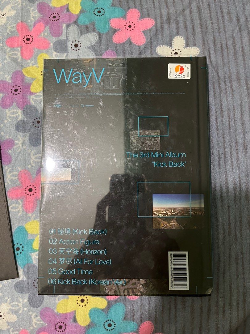 WayV - Kick Back (The 3rd Mini Album) (Category: CDs & DVDs) located in Manila. Submitted by paurinpompom (Listing ID 1424304884, Image 3). Description: unsealed, preloved -winwin photocard has some markings (pls see pic) mop: GCASH mod: j&t (sf must be shouldered by buyer) .