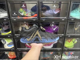 由 xh._.sneakers (刊登 ID 1424324433，圖片 1) 提交，位於 的 (類別：)，說明：。
