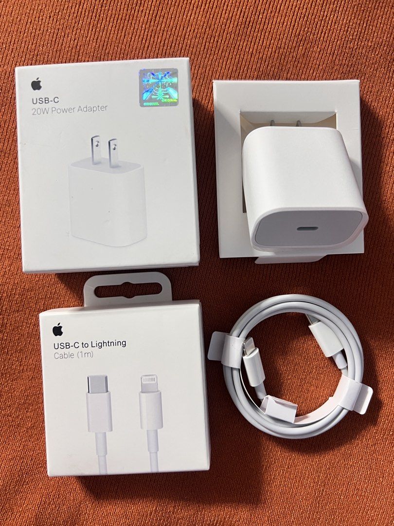 20W iPhone 11/12/13/14 promax lightning (Category: Chargers & Cables) located in Manila. Submitted by as_onlineshop11 (Listing ID 1427602150, Image 2). Description: .