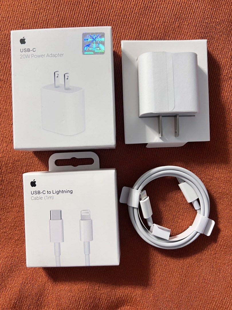 20W iPhone 11/12/13/14 promax lightning (Category: Chargers & Cables) located in Manila. Submitted by as_onlineshop11 (Listing ID 1427602150, Image 1). Description: .