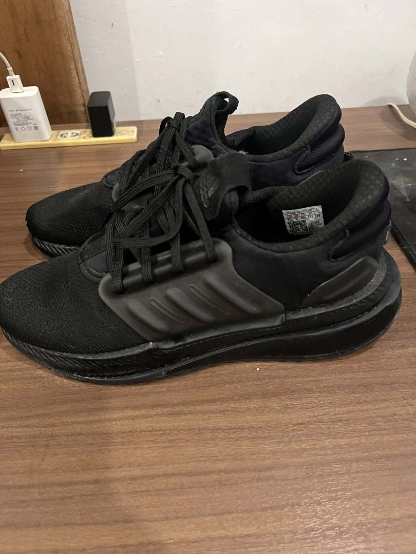 Adidas Ultraboost Running Shoes (Category: Sneakers) located in Valenzuela. Submitted by annday (Listing ID 1427491620, Image 2). Description: used once. can pass like New.