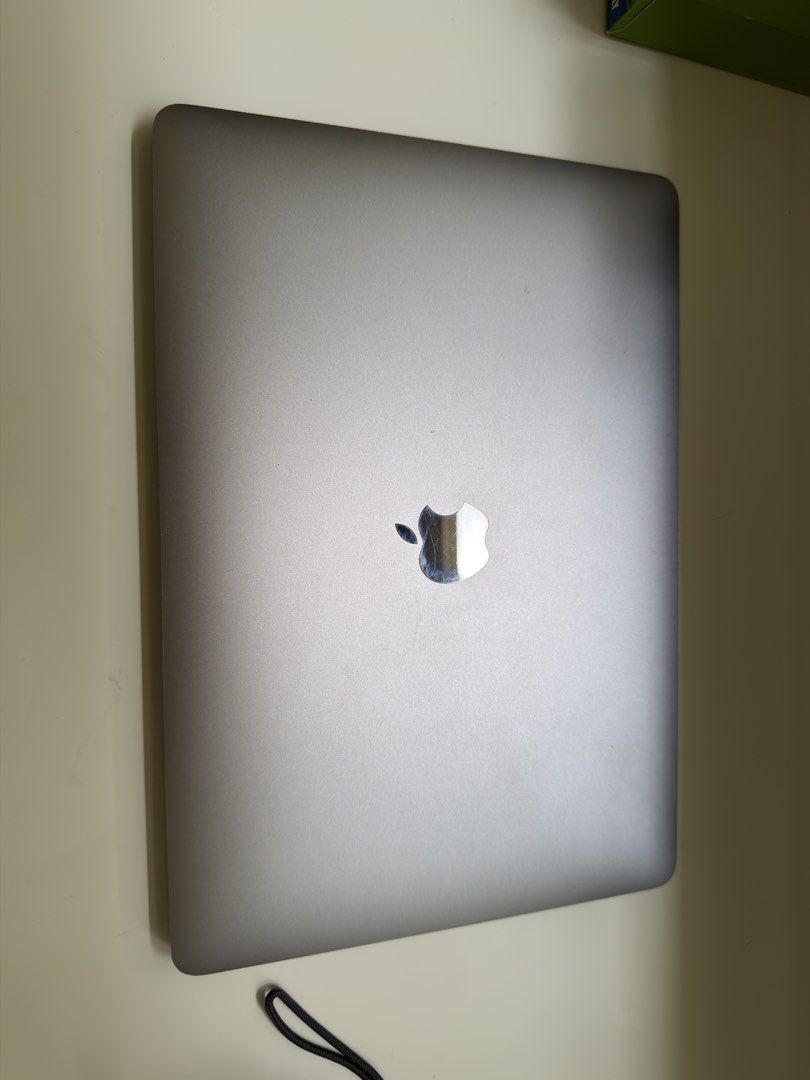 Apple MacBook Pro 13" M1 Chip 16GB RAM405960683381084161