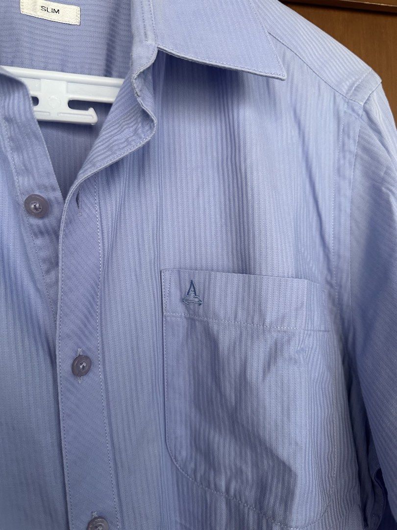 Arrow Slim Fit Striped Shirt (Category: Tshirts & Polo Shirts ) located in Manila. Submitted by bclzt (Listing ID 1427488918, Image 2). Description: - Arrow - seldom worn - Stylish design - small to medium #men #longsleeves #polo.