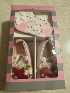 (Category: ) located in . Submitted by mimo_dream_closet (Listing ID 1427591284, Image 1). Description: .