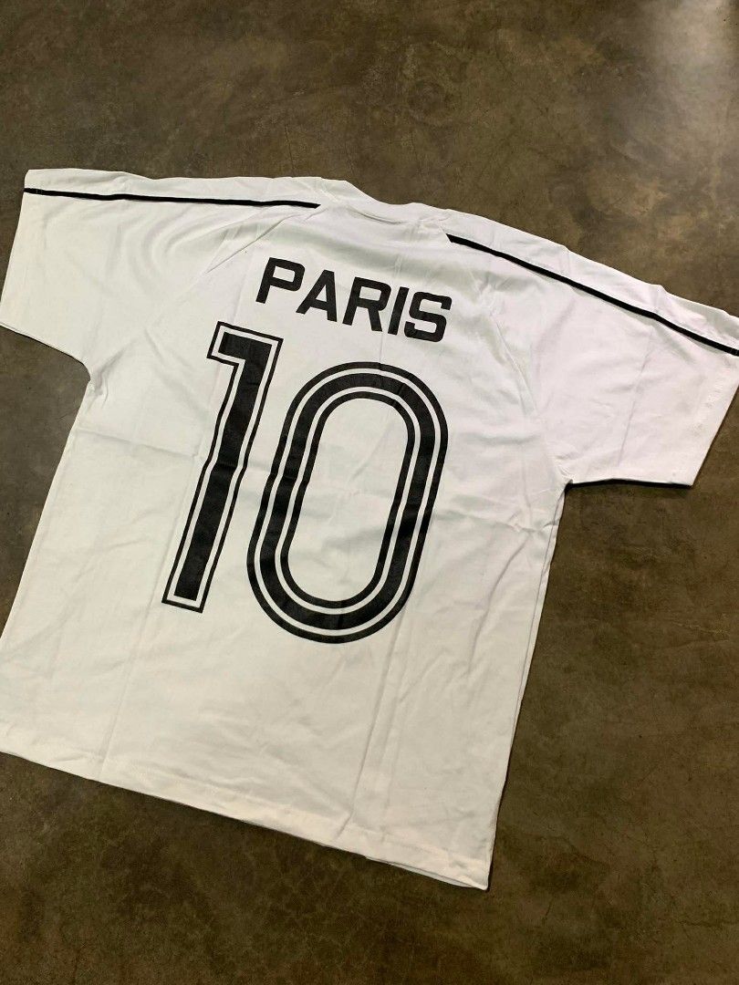 Balenciaga Paris 10 Jersey (Category: Tshirts & Polo Shirts ) located in Manila. Submitted by jaydrenn (Listing ID 1427525179, Image 2). Description: 22/28.