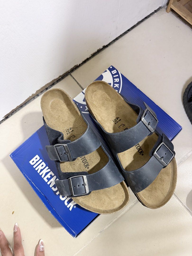 Birkenstock Arizona Sandals (Category: Flats & Sandals) located in Makati City. Submitted by ms.xie (Listing ID 1427635485, Image 1). Description: Hello selling my partners birken stock for 4k size 41, malaki kasi yung size sakanya kaya di nya pa nagagamit 📍If you’re around Pasig Kapitolyo or Embo Taguig, i can deliver it onhand agad sayo. 📩 message me for inquiries.