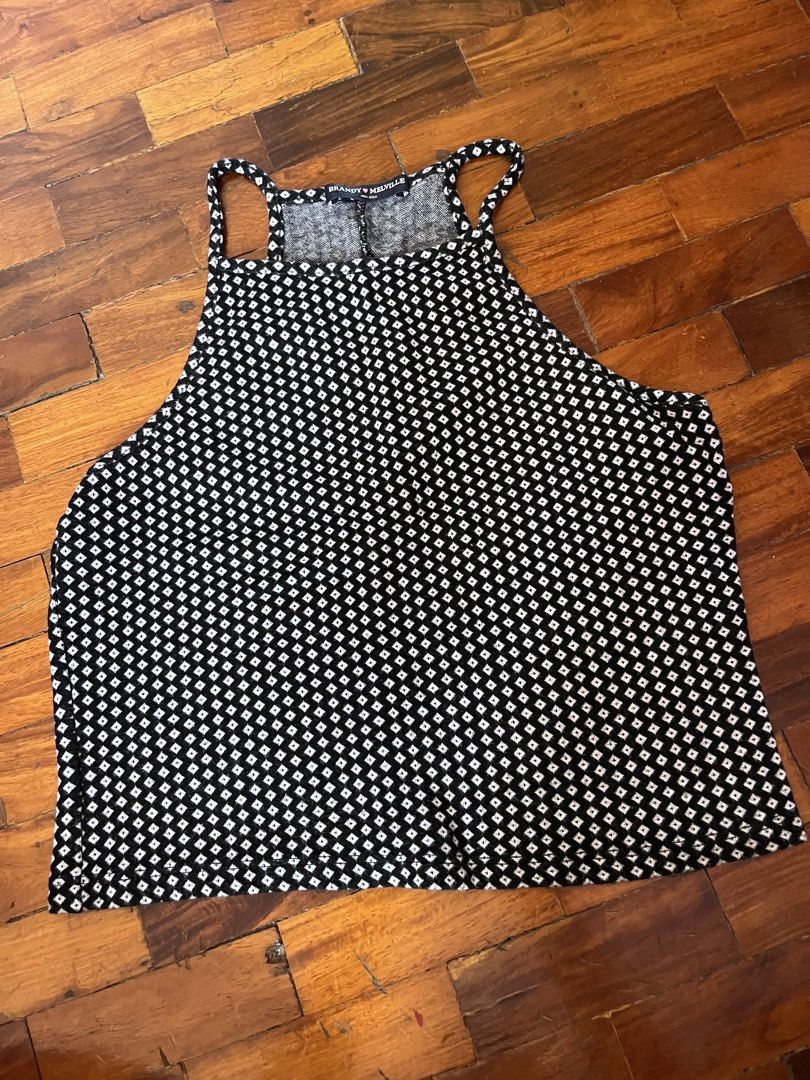 Brandy Melville Tank Top (Category: Sleeveless) located in Muntinlupa City. Submitted by ysabeb (Listing ID 1427555097, Image 2). Description: .