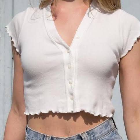 Brandy Melville White Top (Category: Others Tops) located in Muntinlupa City. Submitted by ysabeb (Listing ID 1427554653, Image 1). Description: .