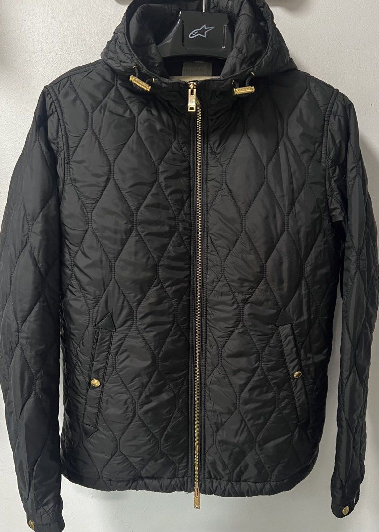 Burberry Brit Quilted Jacket with Hood (Category: Coats, Jackets and Outerwear) located in La Trinidad. Submitted by toronnie22 (Listing ID 1427531083, Image 2). Description: -Burberry brit -in very good condition -NO ISSUE NO ISSUE -Size on tag medium womens -Color rate :10/10 -Color: black metals gold -Dimensions in inches W20 armpit to armpit Length 25 -Selling for 4200 -Baguio location -Ship via j&t only -Open for video call for legitimacy pu
