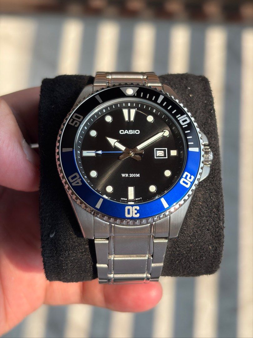 Casio MDV-107D-1A2V (Category: Men's Watches) located in Manila. Submitted by happy.icedmatchalatte (Listing ID 1427554633, Image 1). Description: Movement type: Japanese Quartz Diameter: 44mm Water Resistance: 200m Glass: Mineral Glass Case & Band: Stainless Steel.