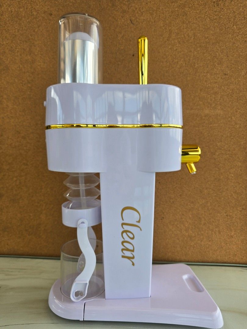 Clear Asahi Drink Dispenser (Category: Pitchers & Dispensers) located in Taguig. Submitted by threadsntable (Listing ID 1427531792, Image 3). Description: Creamy Cold Server for any kind of Asahi Beer Brand new but not tested. Comes with a manual .