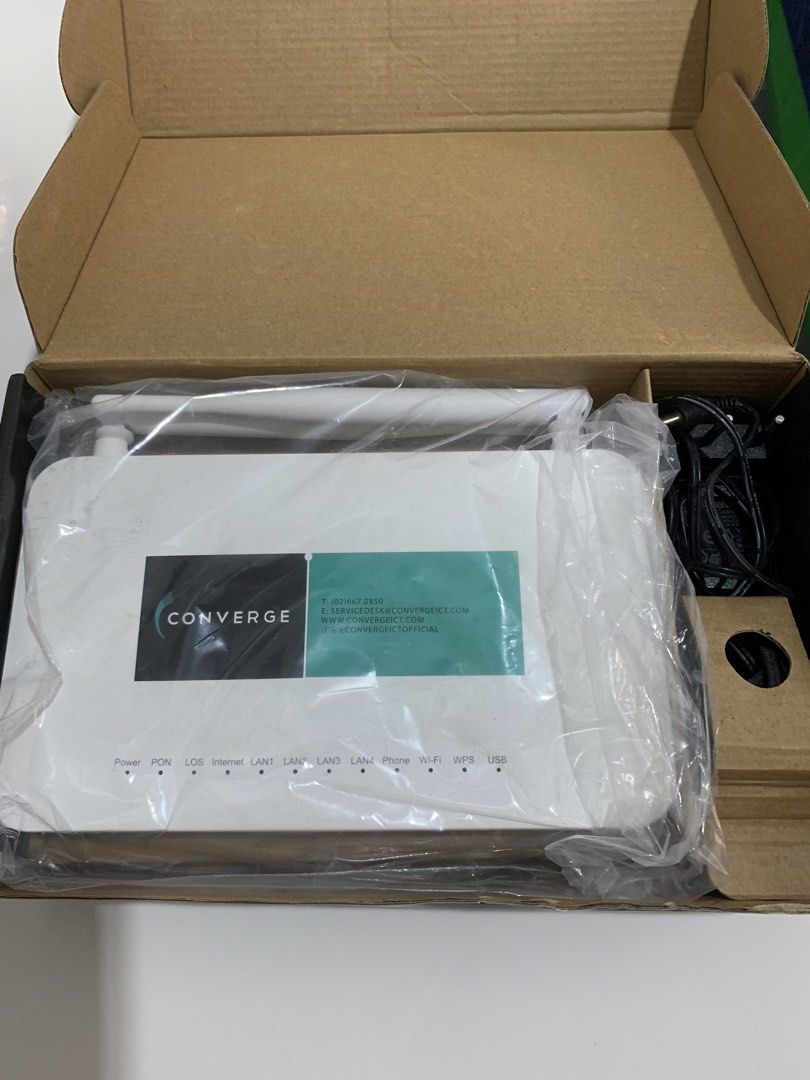 Converge ICT Solutions Inc. Router (Category: Networking) located in Caloocan City. Submitted by willsvintage (Listing ID 1427543376, Image 1). Description: Bnew Complete Converge Router Shipping via Lalamove,Delivery fee shouldered by the buyer.