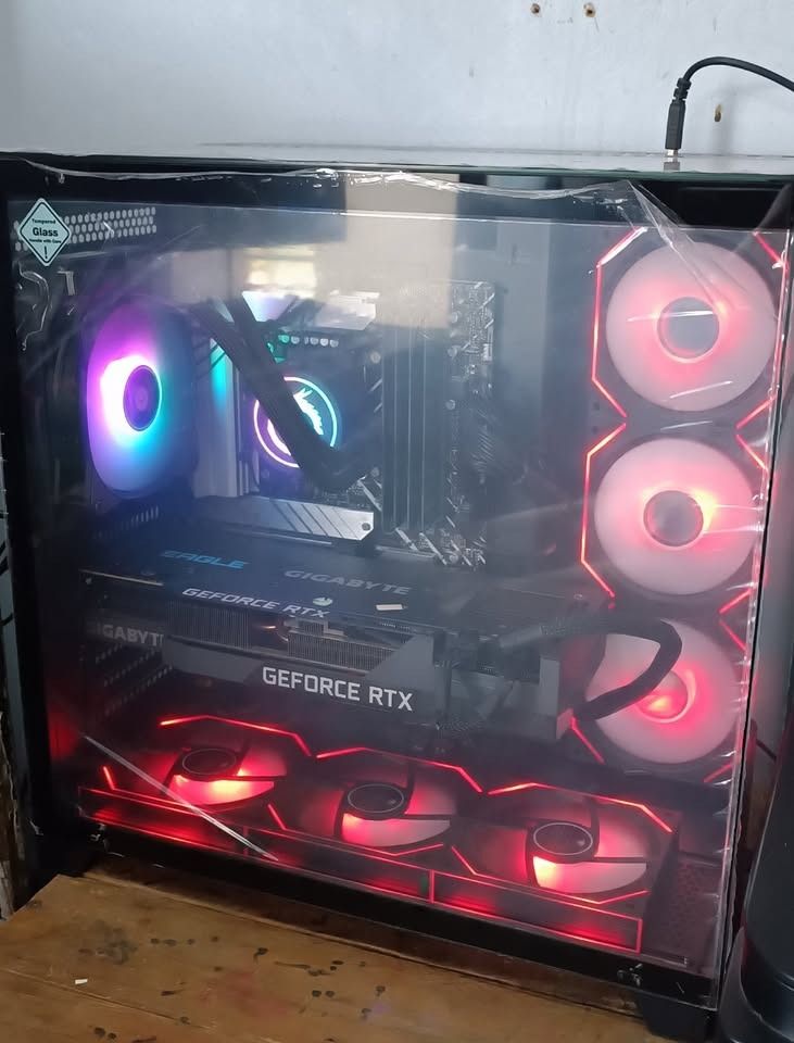 Core i7 12700k + Gigabyte rtx 3080 oc (Category: Desktops) located in Taguig. Submitted by dhareal05 (Listing ID 1427592310, Image 1). Description: Core i7 12700k 64gb ram (4x16gb DDR5) Azus Z690P mobo Gigabyte Rtx 3080 eagle oc YTG Liquid cool 120mm 256 m.2 ssd Case : Keytech 011-V Fans : 6pcs with Aura sync Note : new pic uploaded Also available Monitor CURVE : Monitor gigabyte curve 27inch monitor 165hz Samsung curve 27inch Taguig Loc. RFS : m