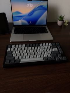 (Category: ) located in . Submitted by caltwy (Listing ID 1427549265, Image 1). Description: .
