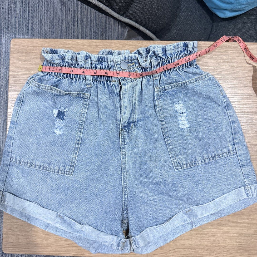 Denim Shorts with Distressed Details (Category: Shorts) located in Dasmarinas. Submitted by katedeclutters (Listing ID 1427620788, Image 2). Description: .