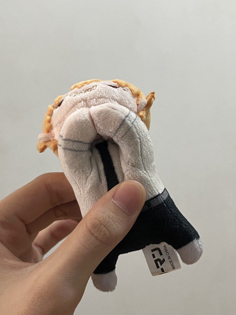 Denji Chainsaw Man Hug Chara Plush Charm (Category: Plushies & Soft Toys) located in Quezon City. Submitted by ri_el (Listing ID 1427530334, Image 3). Description: DM for more details.