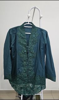 (Category: ) located in . Submitted by ythriftstore (Listing ID 1427564413, Image 1). Description: .