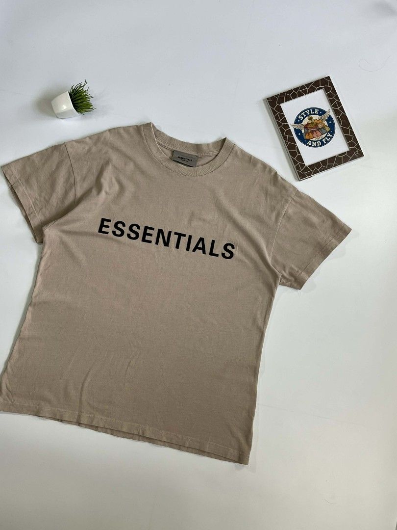 Essential (Category: Formal Shirts) located in Manila. Submitted by styleandfly191238 (Listing ID 1427606108, Image 3). Description: dimes length 27 width 22 color rate 10/10 issue none authentic complete tags color may vary due to lighting better in personal unli vc and vouch for your assurance what u see is what u get! .