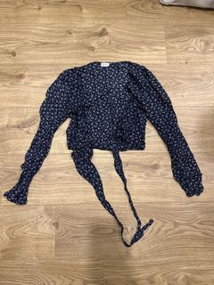 (Category: ) located in . Submitted by greenfishbluetrees (Listing ID 1427605102, Image 1). Description: .