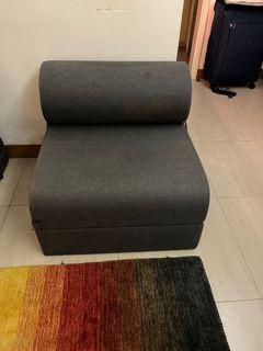 （分類：）位於 。 由 thriftcloset2819 提交（商品編號 1427594212，圖片 1）。簡介： 。