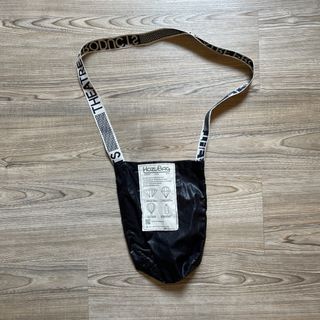 由 brouhaha21 (刊登 ID 1427520549，圖片 1) 提交，位於 的 (類別：)，說明：。