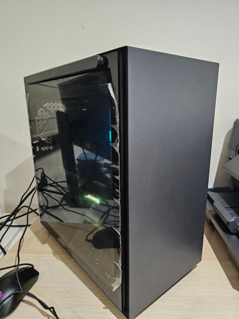 Gaming and Productivity PC, WIN11 Pro OS -Compact Mid-Tower (Category: Desktops) located in Manila. Submitted by tech_by_trx (Listing ID 1427555131, Image 2). Description: GAMING AND PRODUCTIVITY PC, Used primarily in Architecture 3D Modeling and Rendering. Custom Built by TECH BY TRX - clean cable management and using premiums selection of parts. RFS: Team transitioned to laptop. Good for Architecture, Design, Multi-Media Students. and for Gamin