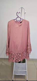 (Category: ) located in . Submitted by ythriftstore (Listing ID 1427563460, Image 1). Description: .