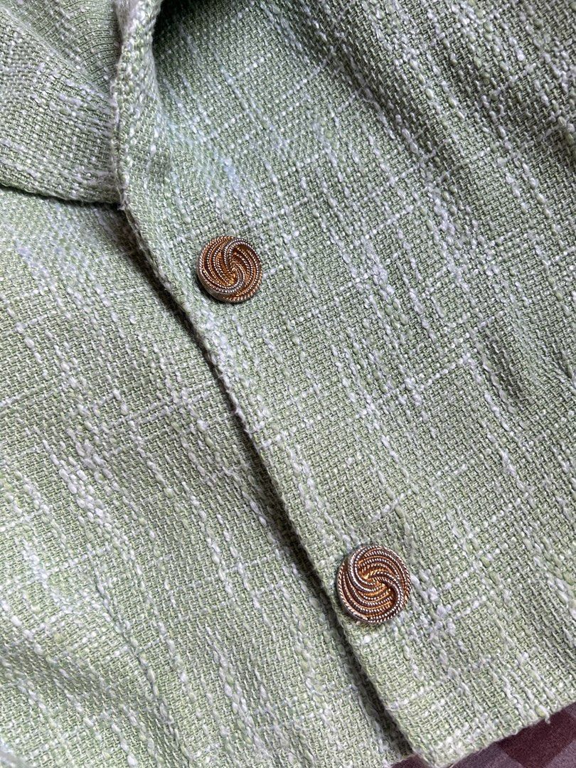 Green Tweed Coordinate (Category: Sets or Coordinates) located in Makati City. Submitted by dreapreloved (Listing ID 1427563151, Image 3). Description: TOP: waistline - 32" bust - 36" SKIRT: waistline - 28" length - 31" - has minor issue on the collar - faded gold buttons - working pockets - invisible zipper.