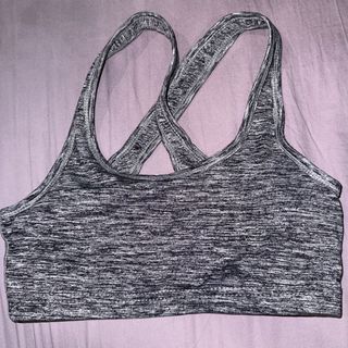 (Category: ) located in . Submitted by elvlanaaaa (Listing ID 1427517163, Image 1). Description: .