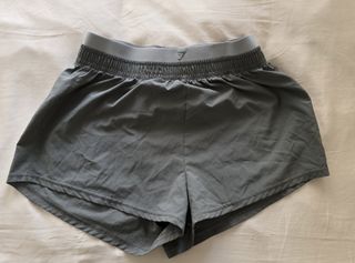 (Category: ) located in . Submitted by aclosetsale (Listing ID 1427556494, Image 1). Description: .
