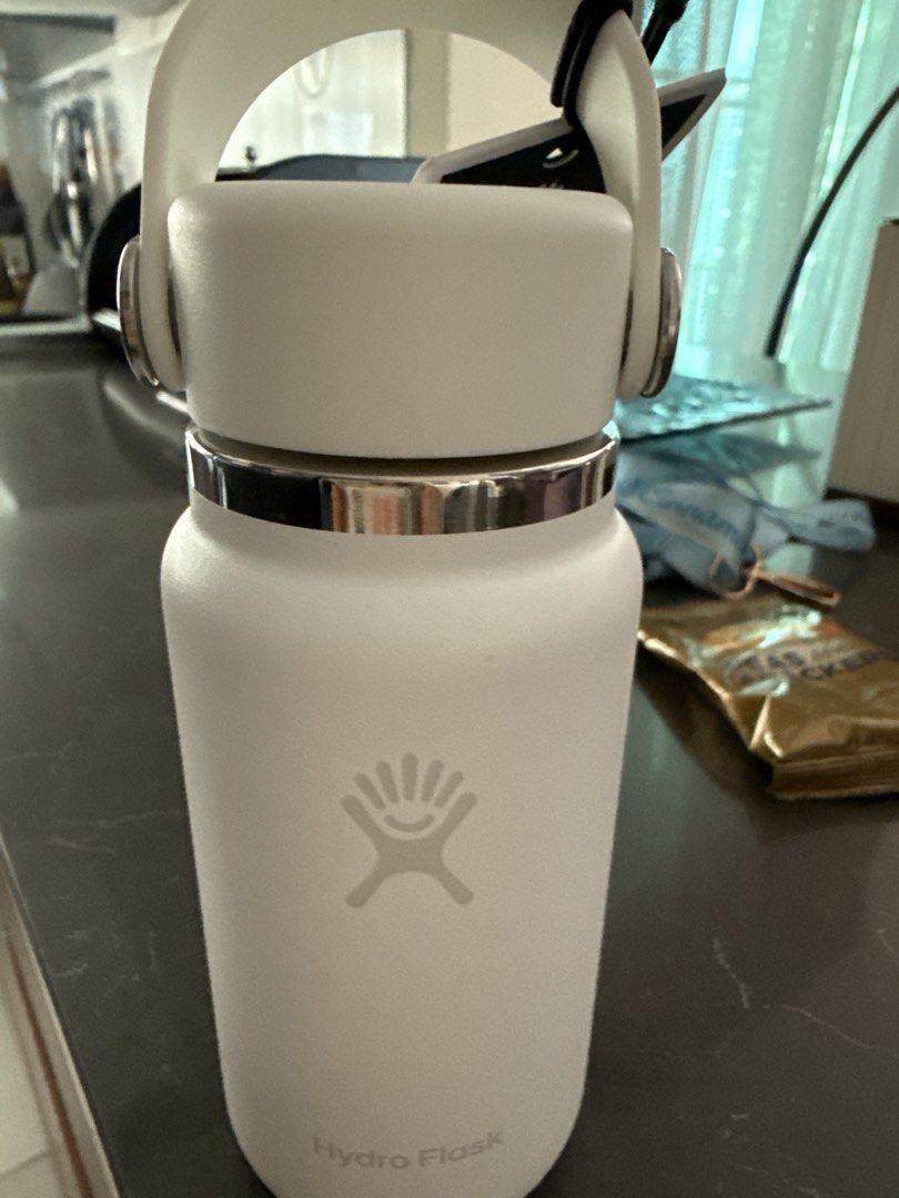Hydro Flask 200ml White Water Bottle459504321205391360