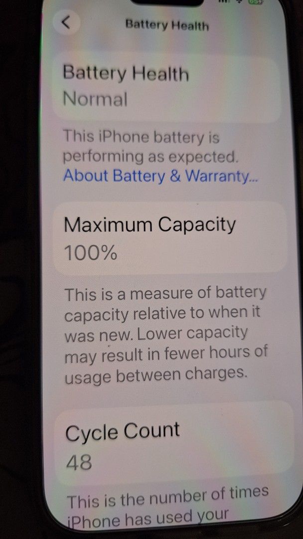 IPhone 17 pro 512gb silver (Category: iPhone 17 Series) located in Manila. Submitted by chuamike123 (Listing ID 1427524637, Image 2). Description: Selling my one month old iPhone 17 pro silver 512gb never dropped complete with box almost new condition installed tempered glass cam protector before using local power Mac purchased complete box receipt 80k only.