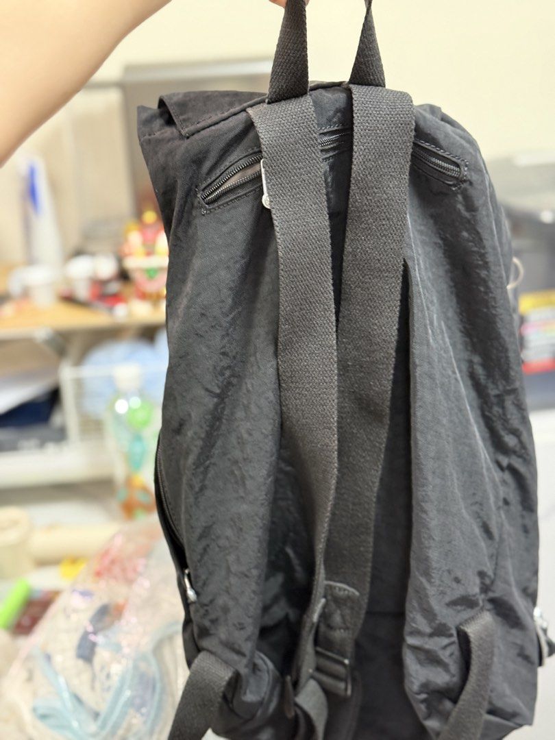 Kipling backpack （分類：背囊）位於 Hong Kong。 由 lccsi 提交（商品編號 1427630945，圖片 3）。簡介： As shown as pic Quiet new。