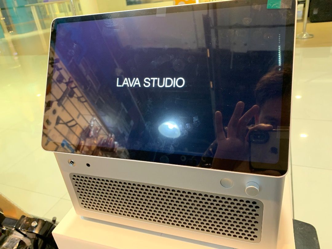 LAVA STUDIO SMART GUITAR AMP IS NOW 45,000 FROM 57,000!!! FOR CASH ONLY (Category: Soundbars, Speakers & Amplifiers) located in Caloocan City. Submitted by leospinotorr0608 (Listing ID 1427503360, Image 3). Description: an all-in-one smart desktop amplifier and creative hub that integrates amp modeling, multi-effects, a digital audio workstation (DAW), and a learning platform into a single device. Key Features & Capabilities Smart Interface: Feat