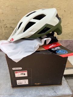 （分類：）位於 。 由 sprewellfish 提交（商品編號 1427560418，圖片 1）。簡介： 。
