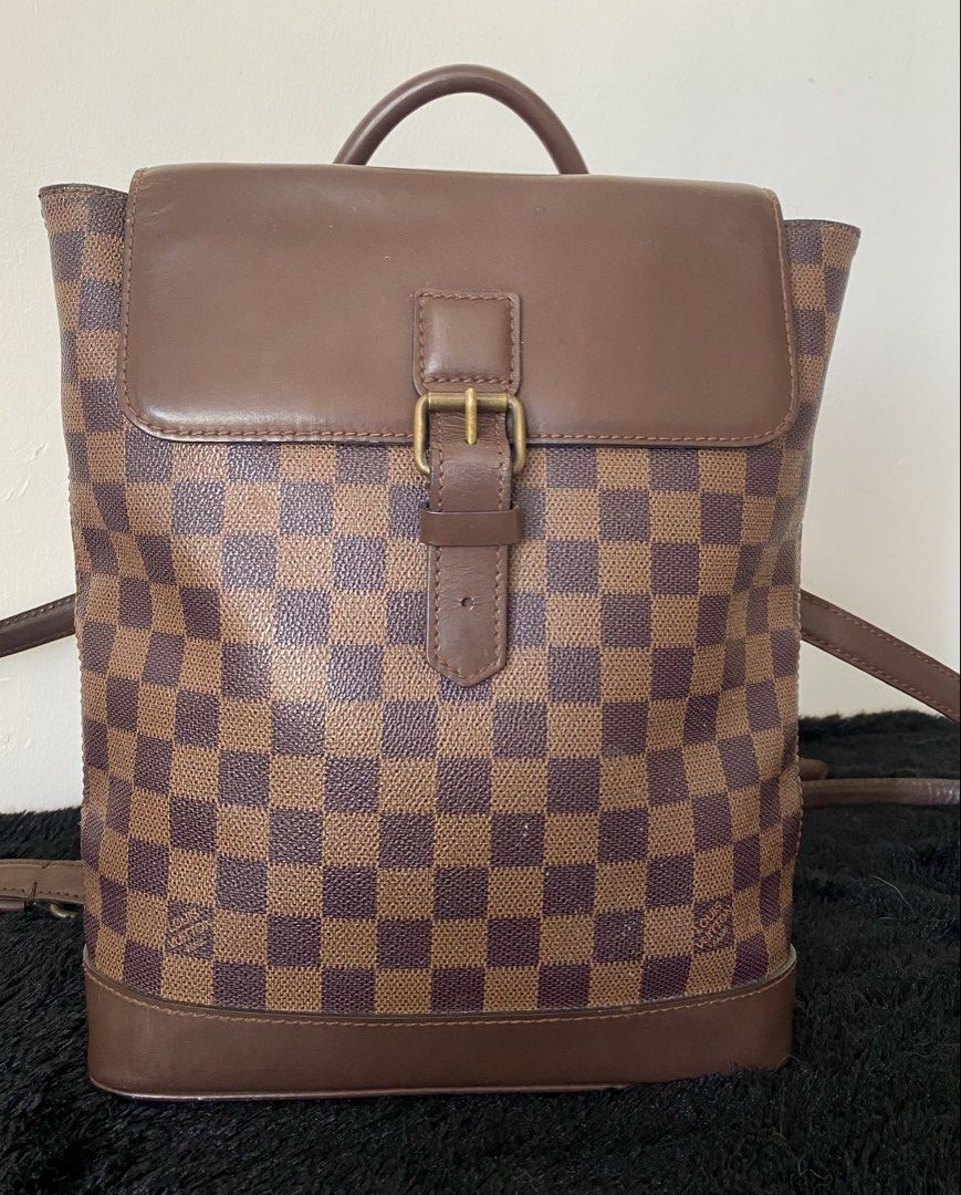 Louis Vuitton Damier Ebene Backpack (Category: Luxury Bags & Wallets) located in Floridablanca. Submitted by aboutbags14 (Listing ID 1427608321, Image 1). Description: ₱2200 last price free shipping. Looks vintage. Cant find the code..