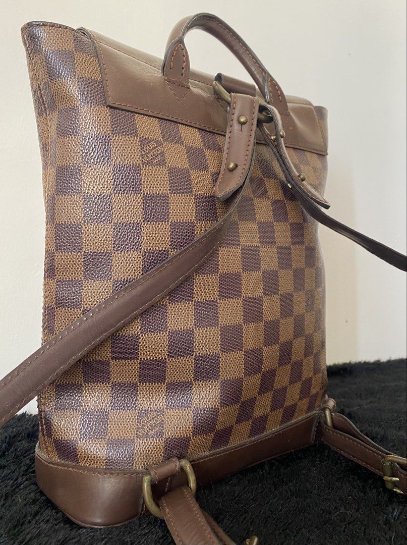 Louis Vuitton Damier Ebene Backpack (Category: Luxury Bags & Wallets) located in Floridablanca. Submitted by aboutbags14 (Listing ID 1427608321, Image 3). Description: ₱2200 last price free shipping. Looks vintage. Cant find the code..