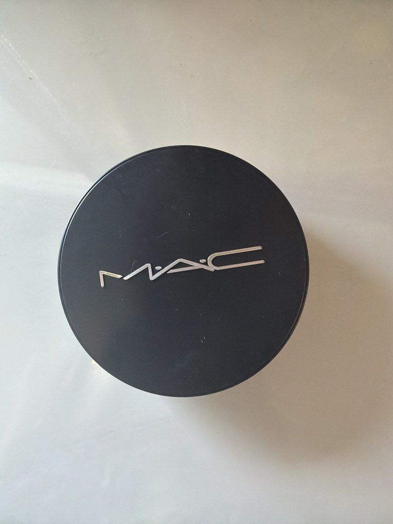 MAC Studio Fix Powder Foundation NW15 (Category: Makeup) located in Quezon City. Submitted by destashingmycloset (Listing ID 1427551899, Image 1). Description: .