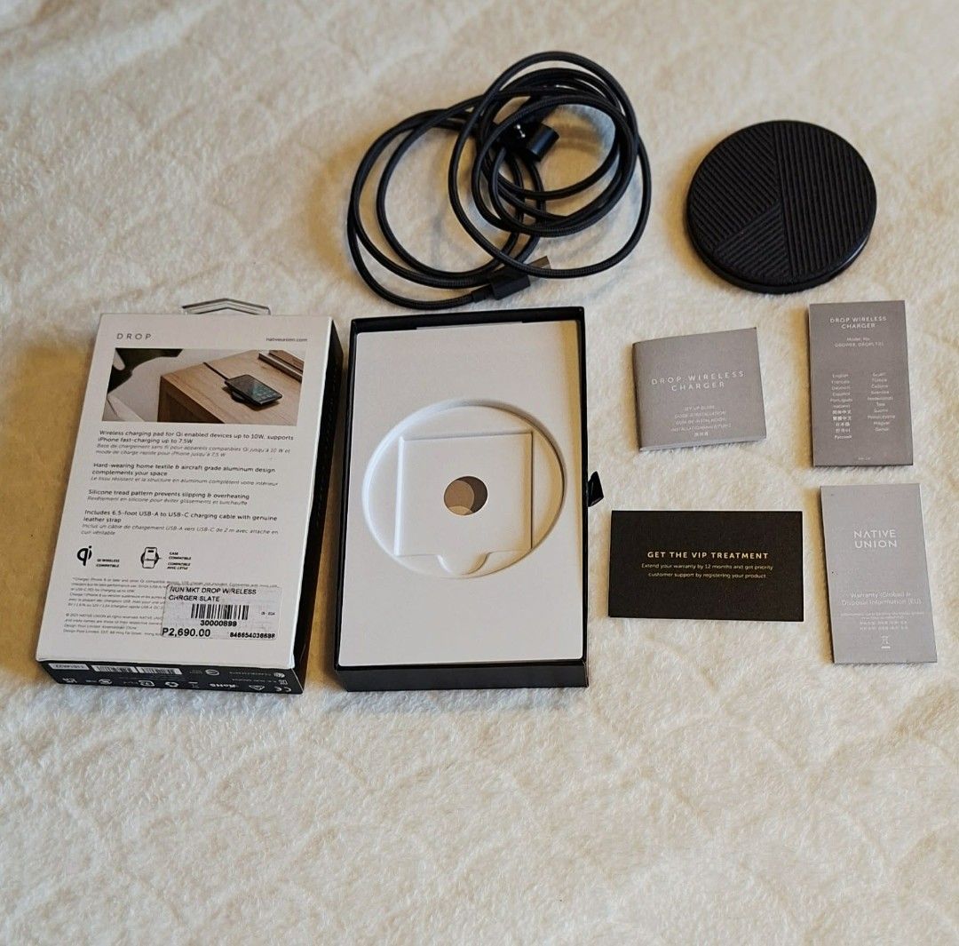 Native Union Drop Wireless Charger (Category: Chargers & Cables) located in Makati City. Submitted by jacky222323 (Listing ID 1427523446, Image 2). Description: for iphone wireless charger.