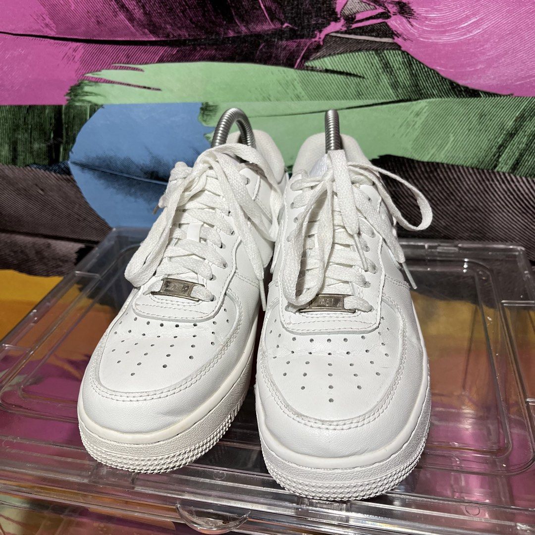 Nike Air Force 1 '07 Low Sneakers (Category: Sneakers) located in Leyte. Submitted by shoptastic_ph (Listing ID 1427633488, Image 3). Description: We have 4 pairs of this NIKE AIR FORCE 1 TRIPLE WHITE ito po mga sizes nung iba (2) pairs of 23.5cm = ₱450 and ₱750 (1) pair of 24cm = ₱750 (1) pair of 23cm = ₱450 PM for more details - All detailed pictures are posted - We ship nationwide Thank you for shopping! ☺️ .