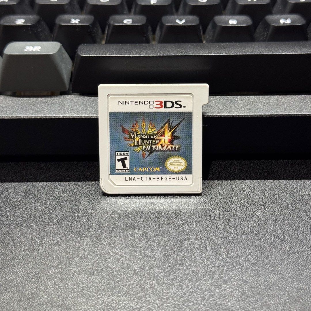 Nintendo 3DS Monster Hunter 4 Ultimate (Category: Nintendo) located in Quezon City. Submitted by consoleciety (Listing ID 1427543134, Image 1). Description: .