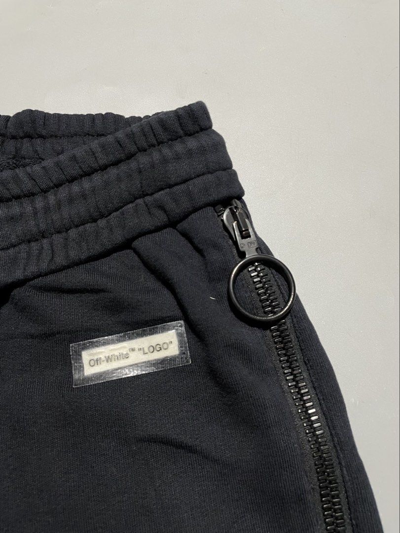 Off-White External Owner’s Label Black Sweatpants (Category: Joggers) located in Taguig. Submitted by sellnbustle (Listing ID 1427592155, Image 3). Description: Off-White External Owner’s Label Black Sweatpants Made in Portugal Cobrax Rivet Raccagni Zip Offwhite marking on hardwares Size XS 28-32 Waist 39.5 Length Excellent condition Missing main tag only.