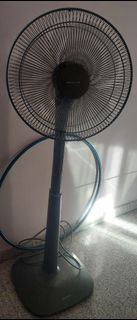 (Category: ) located in . Submitted by gogreen118 (Listing ID 1427488889, Image 1). Description: .