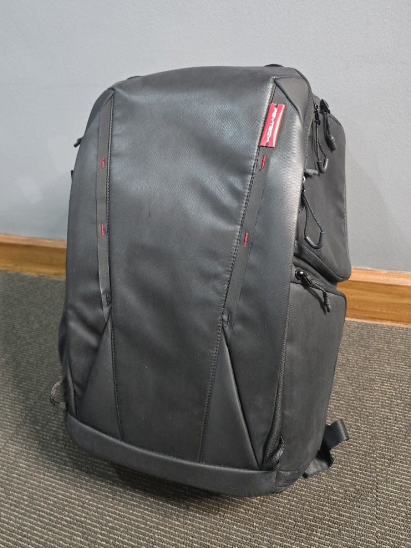 PGYTECH OneMo Camera Photography Backpack 25L (Twilight Black) (Category: Camera Bags & Carriers) located in Manila. Submitted by techolo.gear (Listing ID 1302242150, Image 1). Description: Used once. Great spacious travel or camera bag. Actual photos Questions? just ask. thanks!.