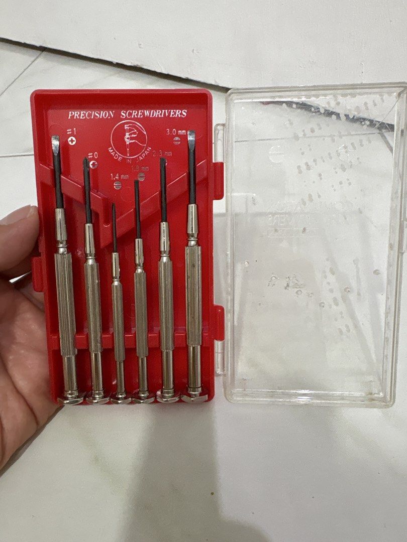 Precision screwdriver Made in Japan (Category: Construction Tools & Equipment) located in Cavite. Submitted by cavalen (Listing ID 1427591864, Image 3). Description: japan surplus AS-IS sobra (-) kulang (+) see photo.