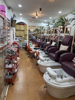 (Category: ) located in . Submitted by selenadoan84 (Listing ID 1427530354, Image 1). Description: .