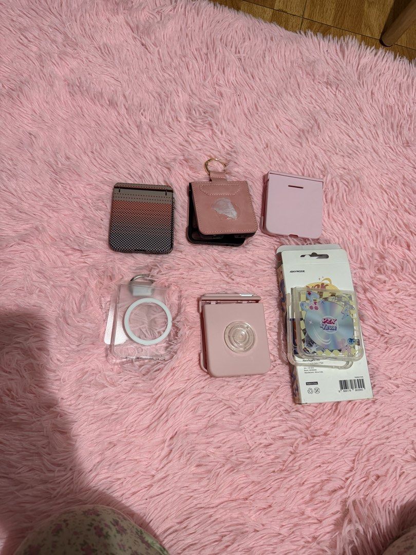 Samsung flip 6 case (Category: Cases & Sleeves) located in Manila. Submitted by roseann02298719 (Listing ID 1427575816, Image 1). Description: My used cases usually used it 3x only, still looks new Pick up Pascor sucat paranaque or Sm Center Imus Mop: Gcash & bdo account Shipping shoulder by buyer Can be ship tru gogo express, Fastrack, lbc, jrs or lalamove Gogo express w/in metro manila 120.00 No COD or MOP (lbc near my office regular payment .