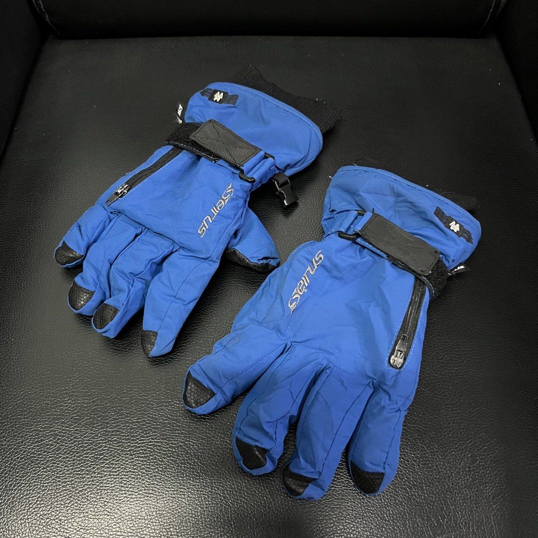 Seirus Innovation - Heatwave Jr Stash Gloves (Category: Gloves) located in Batangas. Submitted by wornwear.ph (Listing ID 1427604793, Image 2). Description: Seirus Innovation - Heatwave Jr Stash Gloves Size: Small Thermal heat tech Very good condition 580 only! .